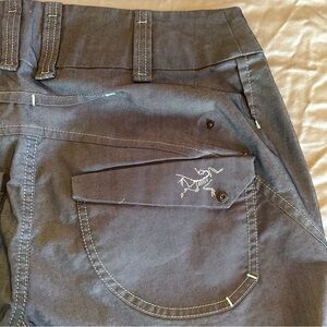 Arc’teryx womens capri hiking pants, Grey, Size 10